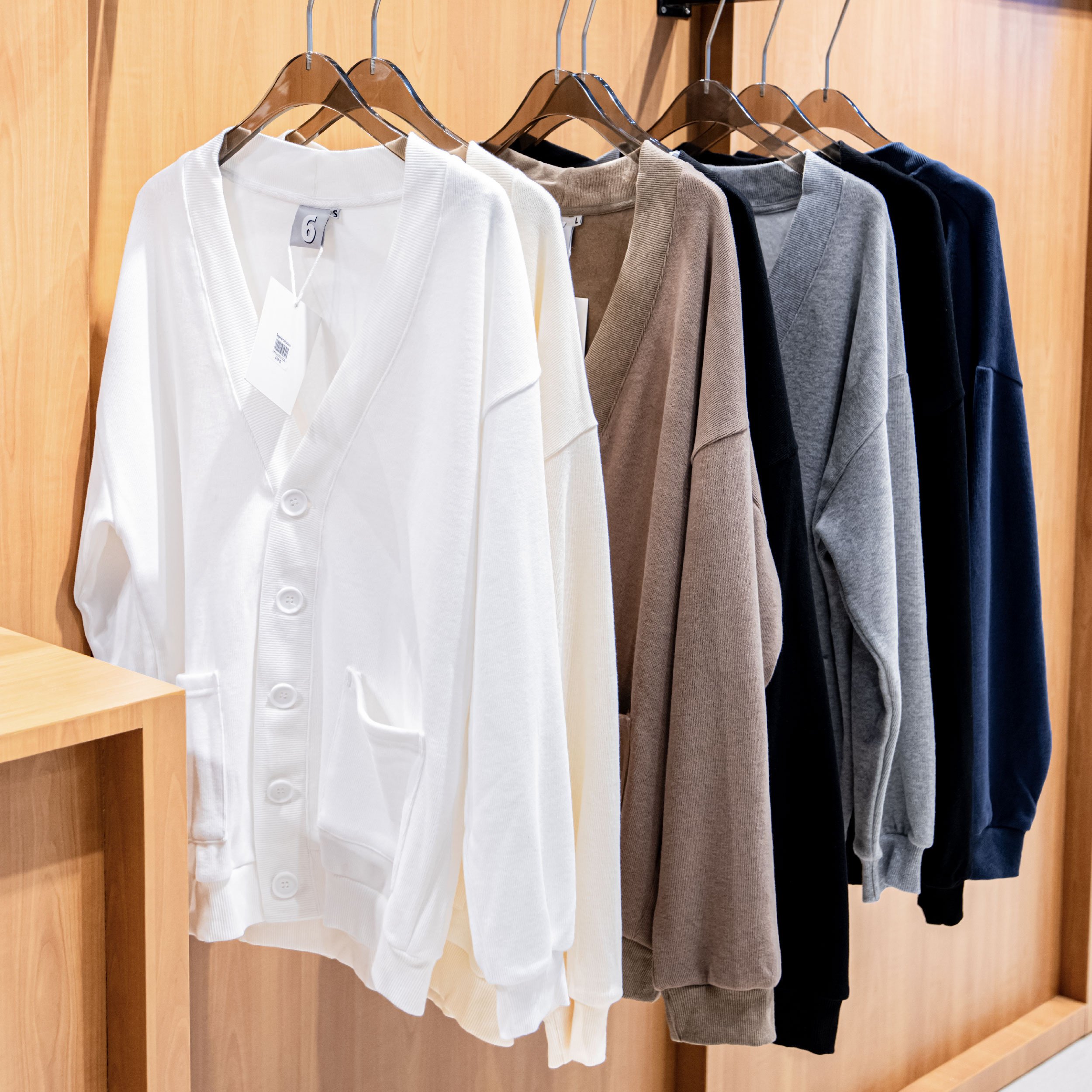 FBแนวนอน-04.jpg